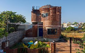 Pool Villa-house Of The Dancing Cactus Puducherry