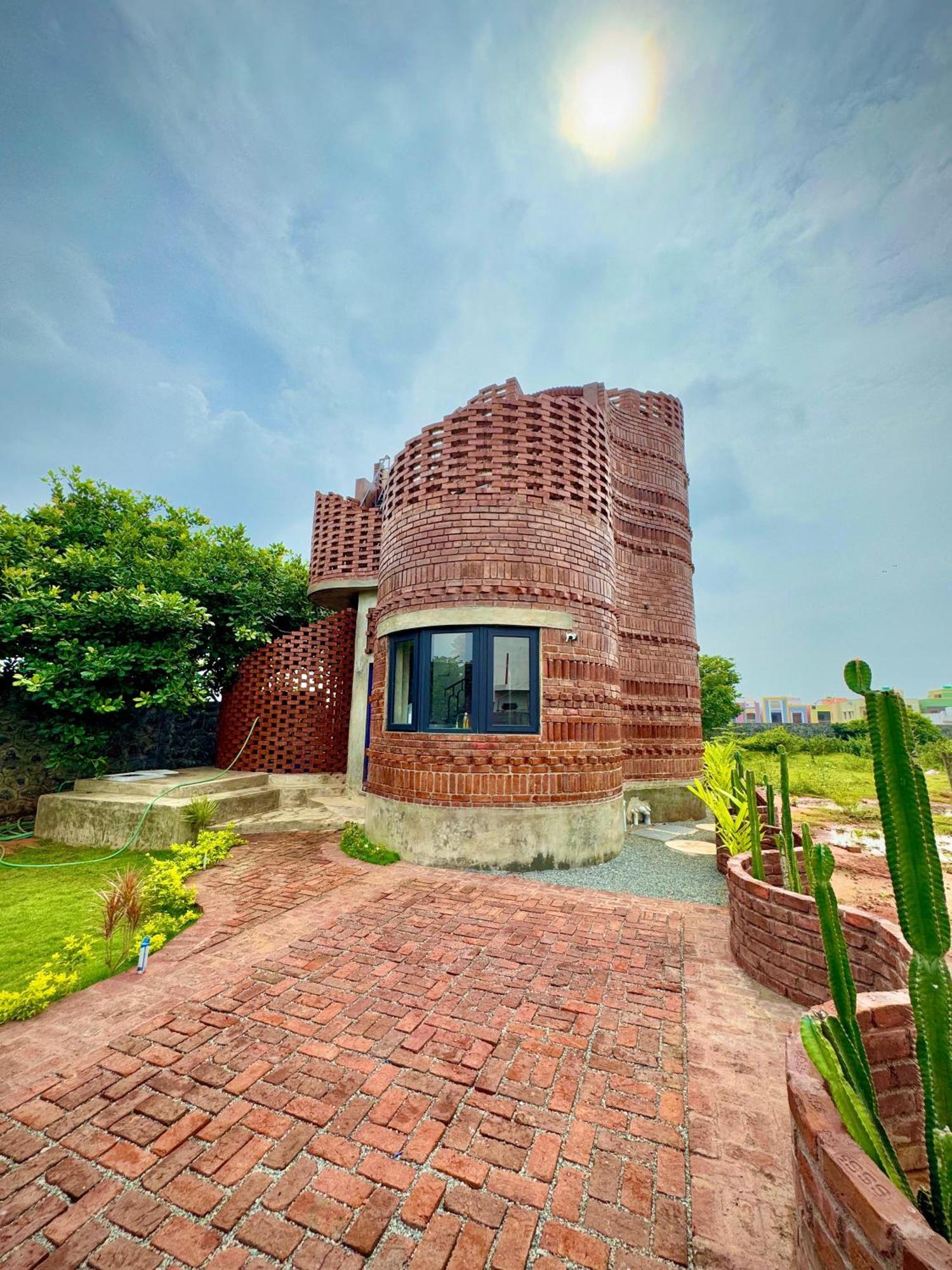 Pool Villa-House Of The Dancing Cactus Puducherry Eksteriør billede